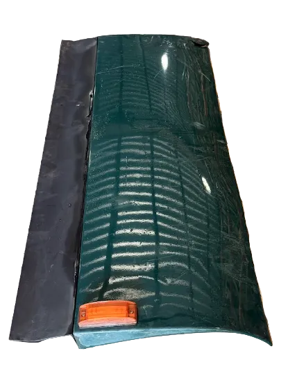R33-1214 Genuine Peterbilt Green Left Driver Side Fairing Cab Extender - Second Truck Parts