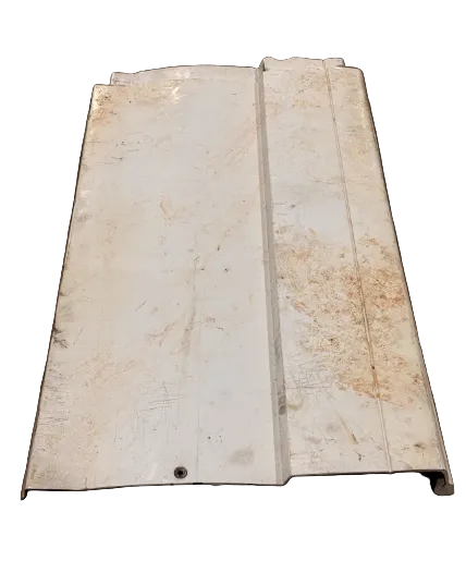 21082855 Genuine Volvo Left Rear White Tank Skirt - Second Truck Parts