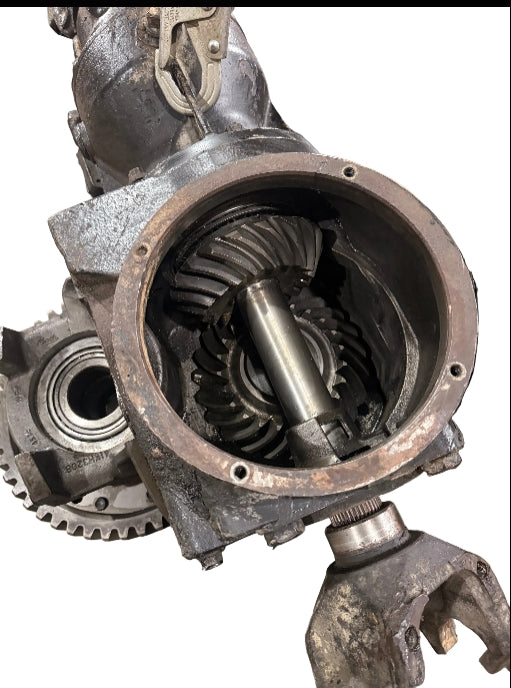 2124155 Genuine Mack Front Differential 3.98