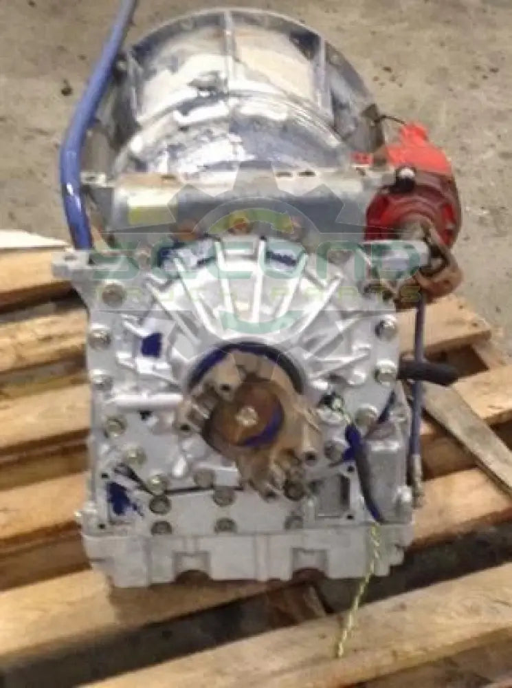 Allison MD3060 out off '01 chassis with 18 OEM - Second Truck Parts