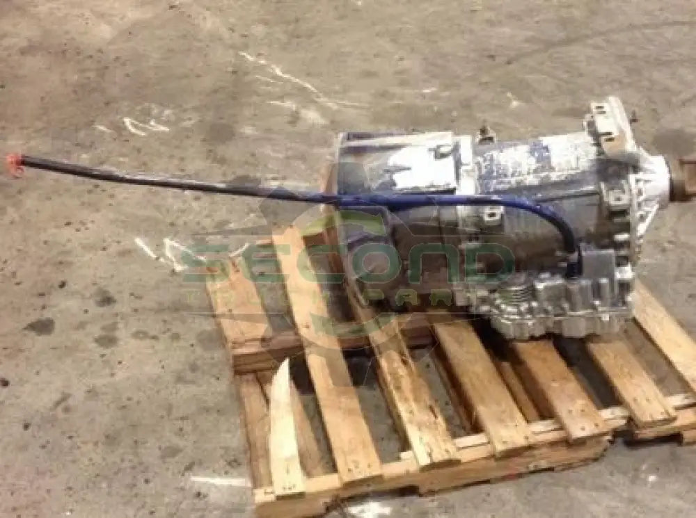 Allison MD3060 out off '01 chassis with 18 OEM - Second Truck Parts