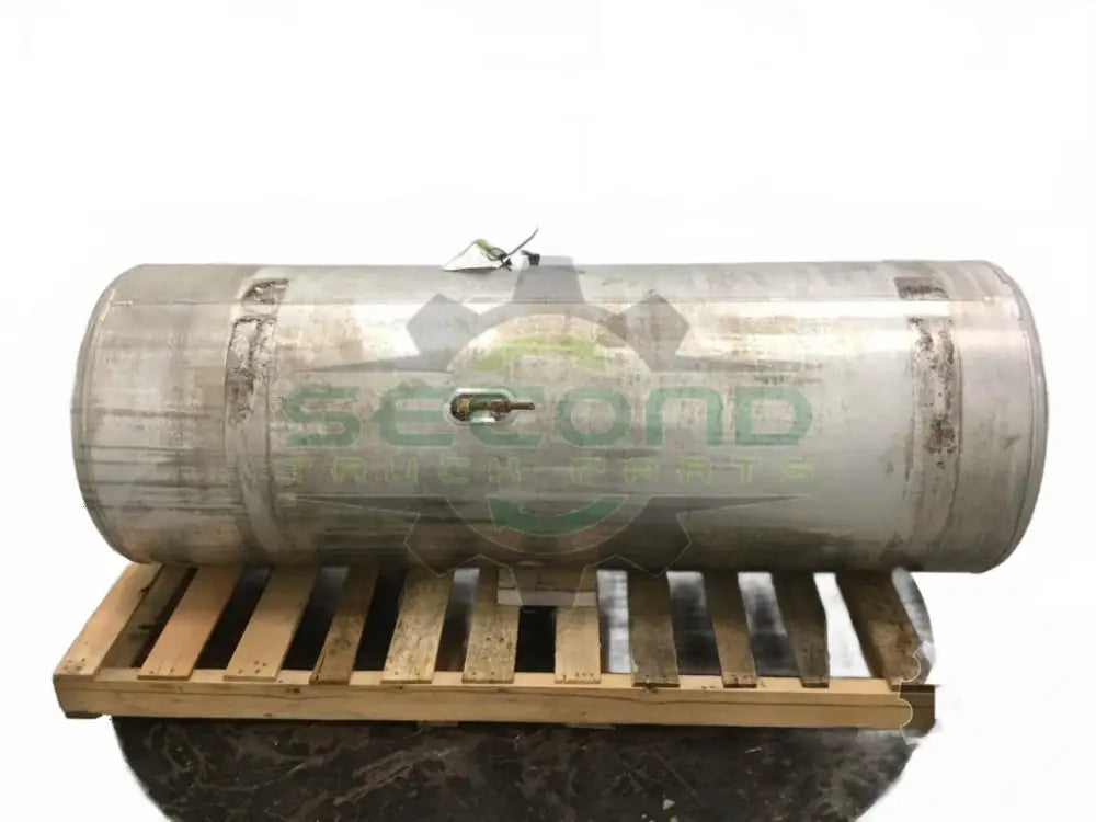 Aluminum LH Fuel Tank measures 25" x 70" 140 gallon with front - Second Truck Parts