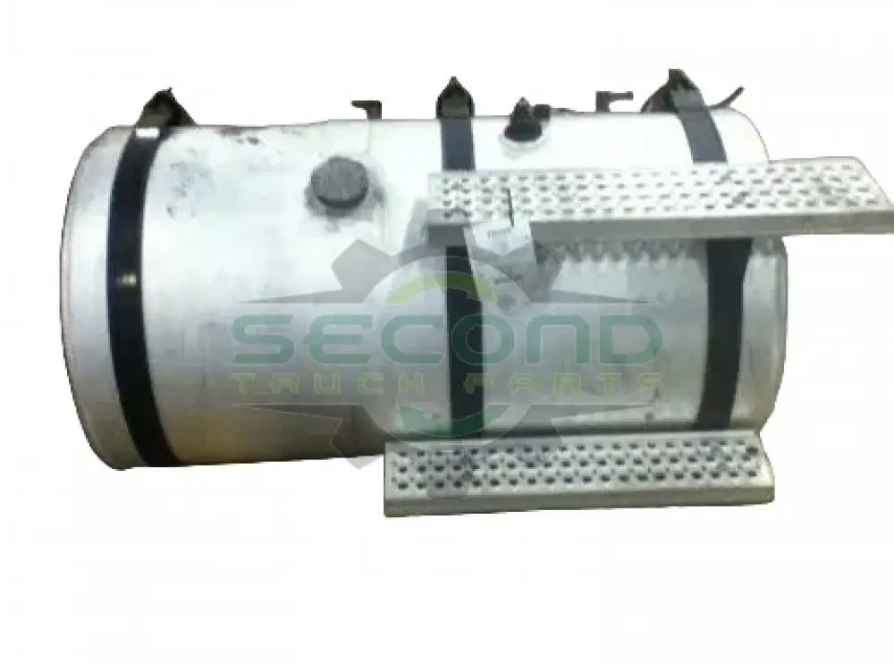 Aluminum RH 105 gallon fuel tank with steps OEM - Second Truck Parts