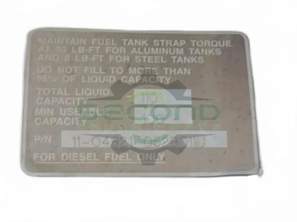 Aluminum RH fuel tank measures 25" x 49" 100 gallon with rear - Second Truck Parts
