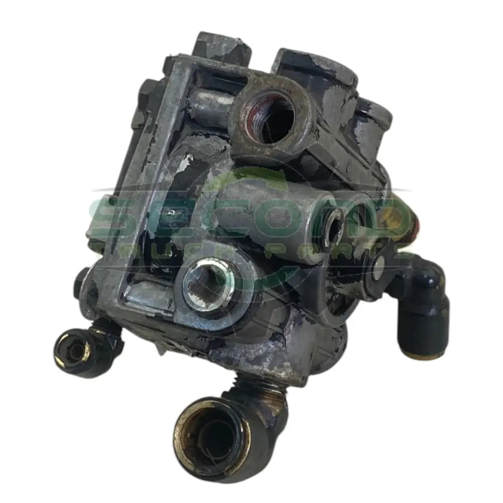 K105562 Bendix Brake Relay Valve AM-TC2 - Second Truck Parts