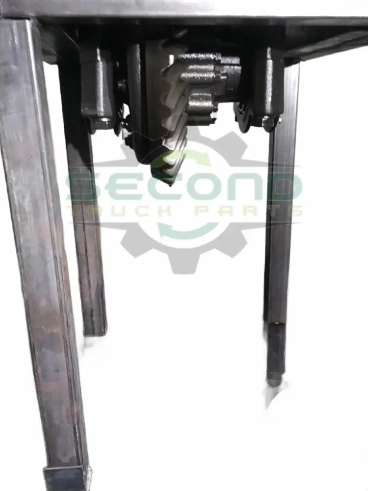 Complete Carrier assembly P/N MR2014X3MFRNN509336 OEM - Second Truck Parts