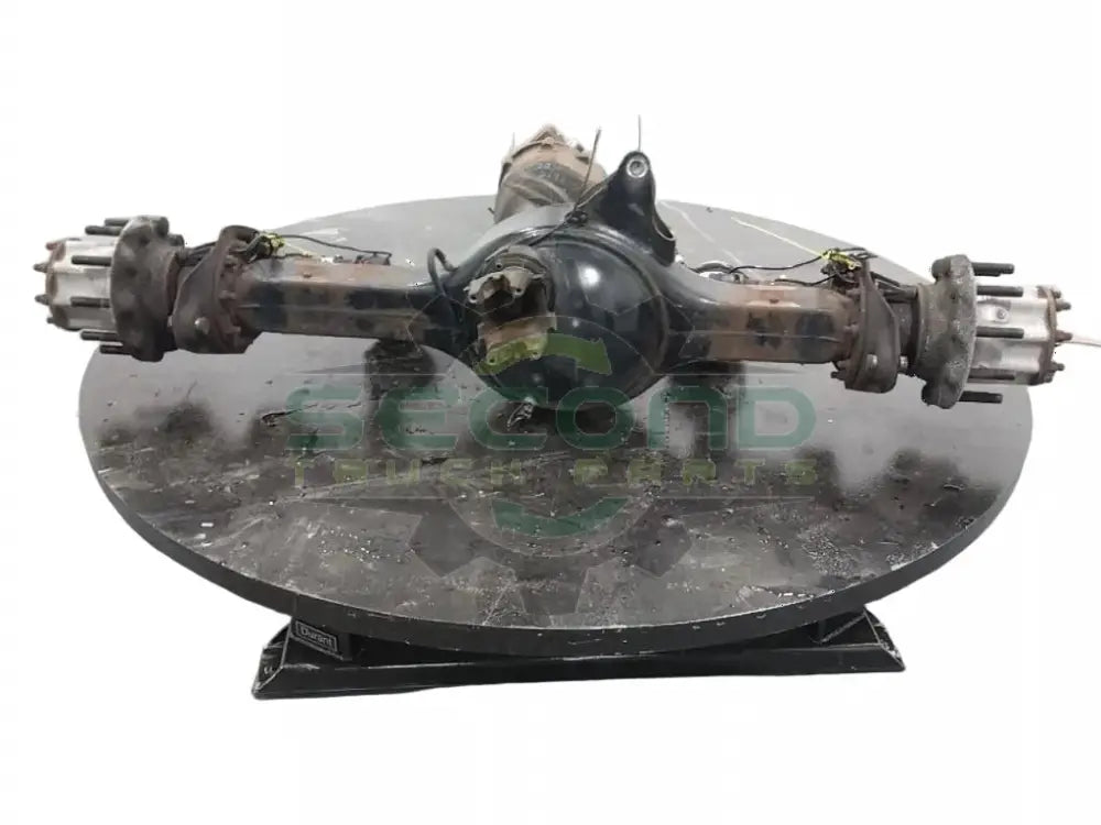 Complete Meritor MT-40-14XC front rear axle assembly with power - Second Truck Parts