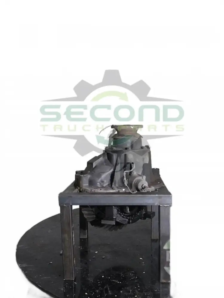 Complete Meritor RS23-160/161 Carrier Assembly in 2 OEM DDD2 - Second Truck Parts