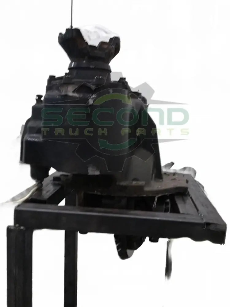 Complete MeritorRD20145 front Carrier with power divider OEM - Second Truck Parts