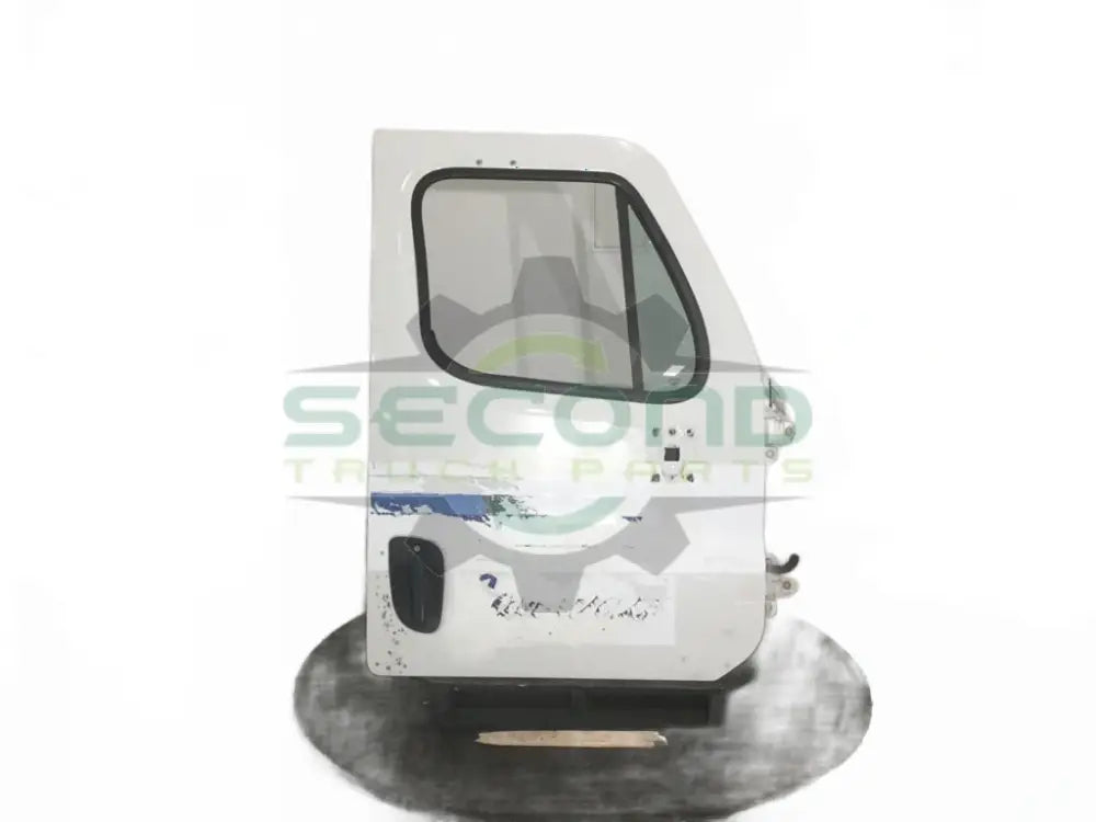 Complete RH door assembly OEM DDD2 - Second Truck Parts
