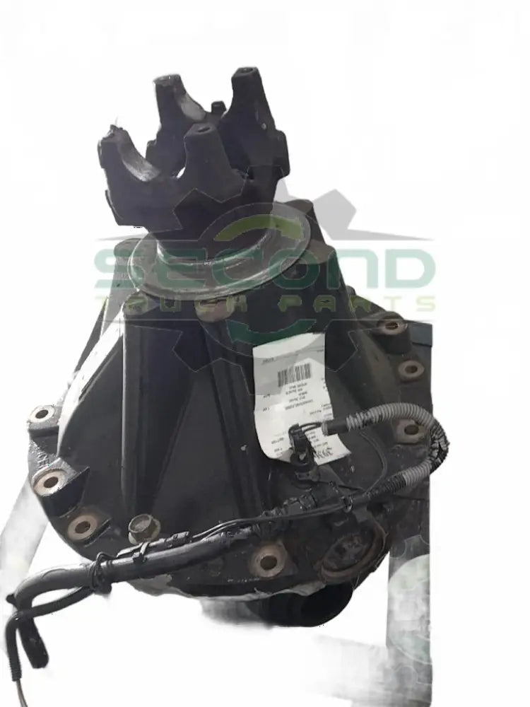 Complete Spicer S23-190D Carriers in 3 OEM - Second Truck Parts