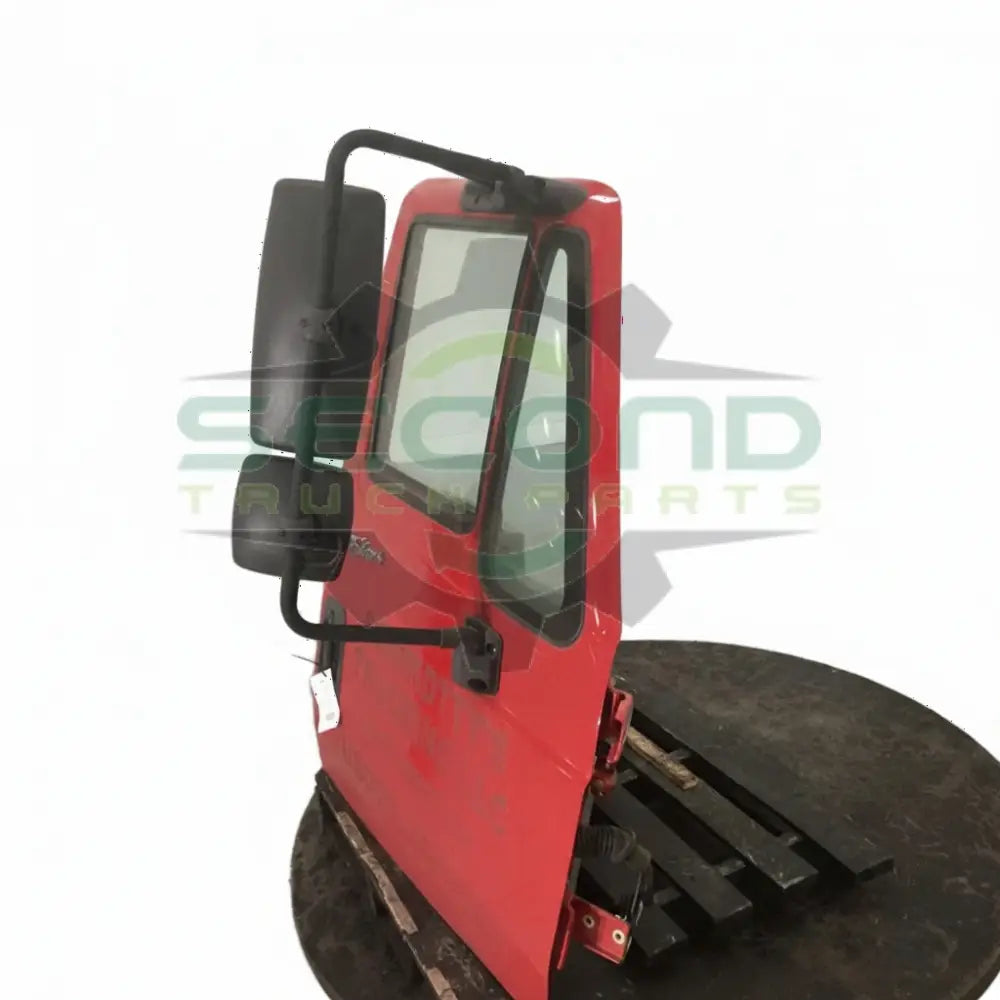 Door RH assembly off of 12' INTL Prostar+ OEM - Second Truck Parts