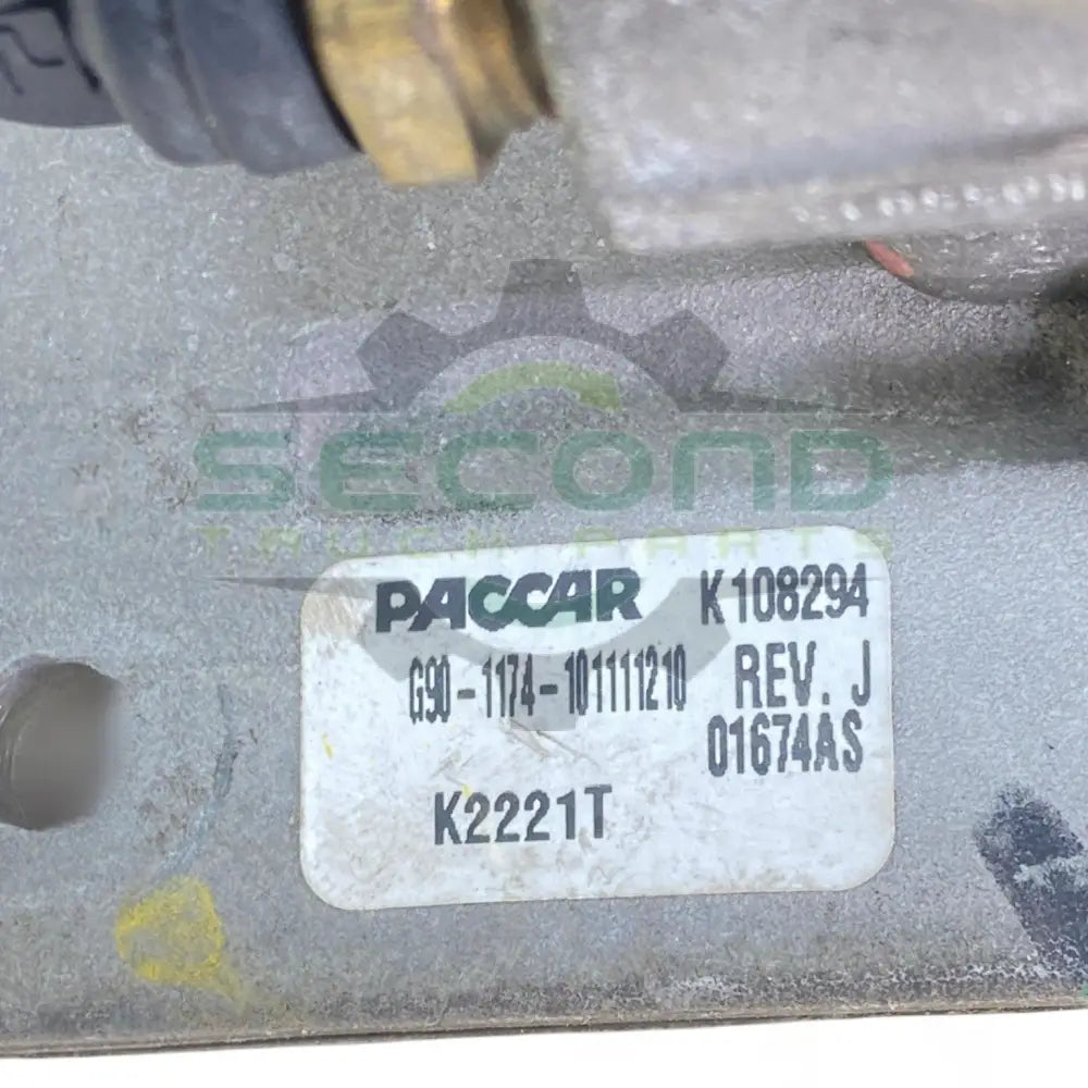 G90-1174-1011111110 Genuine Paccar Foot Brake Valve - Brake Valves