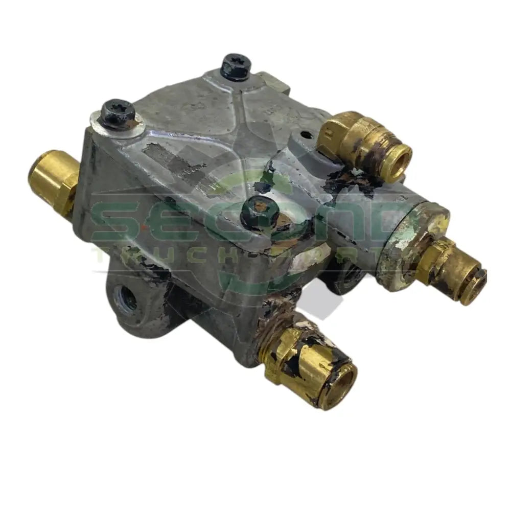 5013270 Genuine Bendix Air Brake Relay Valve - Second Truck Parts