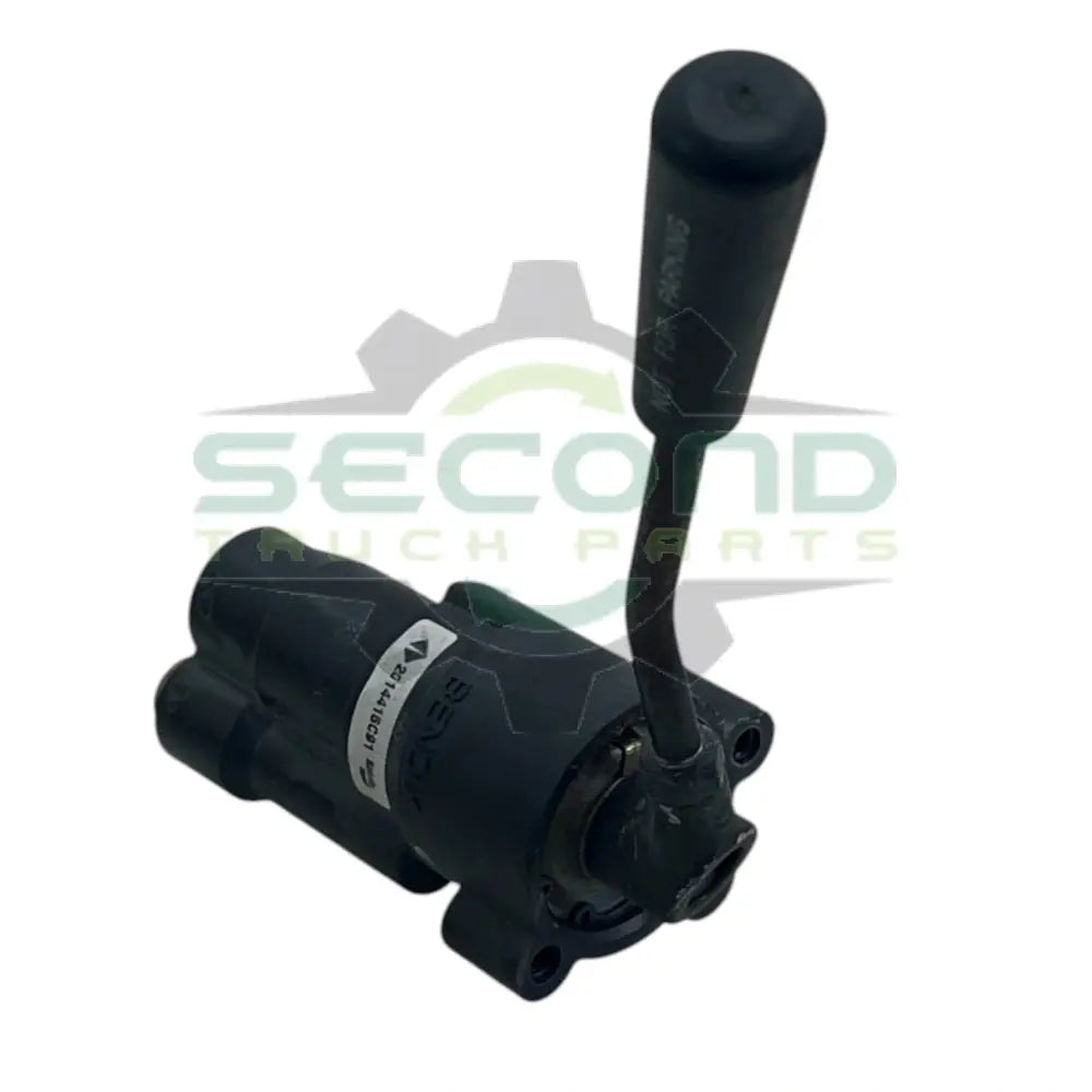 2014415C91 Genuine Bendix Air Brake Valve - Second Truck Parts