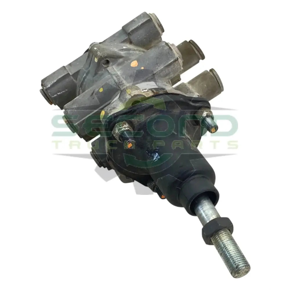 5006961 Genuine Bendix Foot Brake Valve - Second Truck Parts