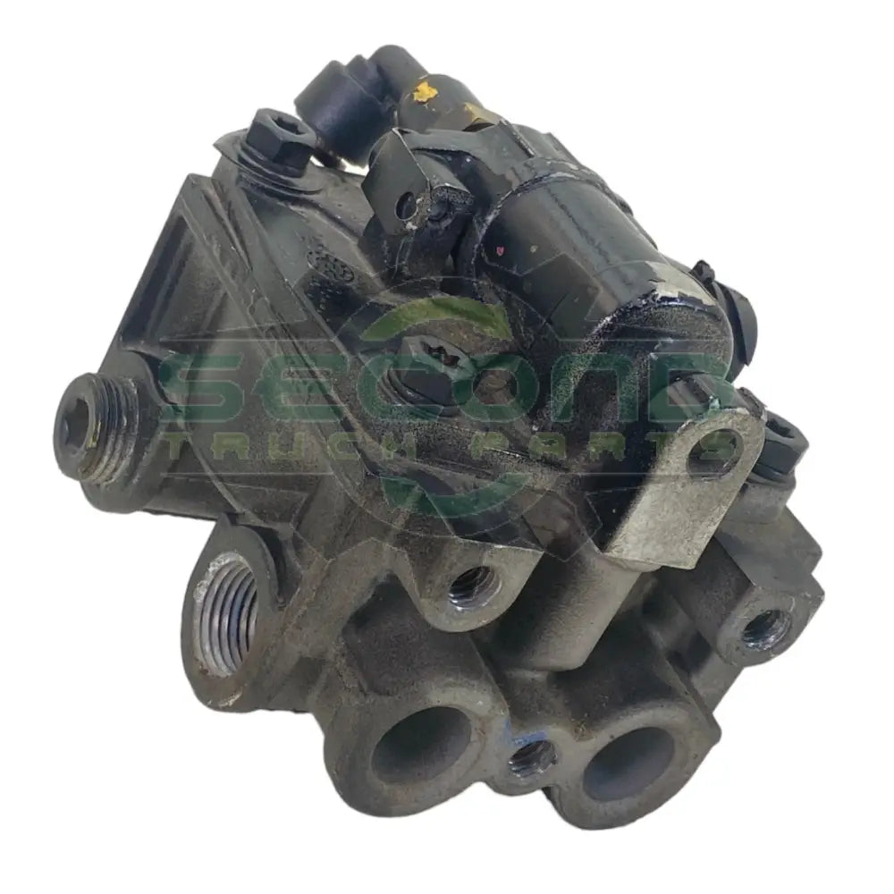 K125563 Genuine Bendix Traction Relay Valve - Second Truck Parts