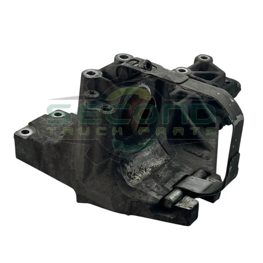 A4721424340 Genuine Detroit Diesel Bracket - Second Truck Parts