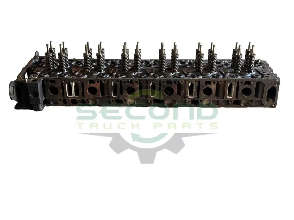 47102 Genuine Detroit Diesel Engine Cylinder Head - Second Truck Parts