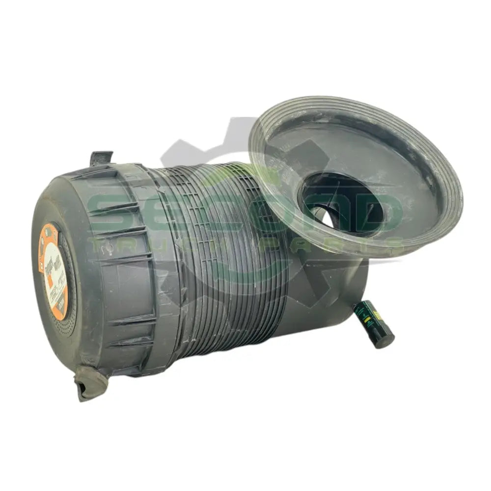 AF25962 Genuine Fleetguard Air Filter Housing - Second Truck Parts