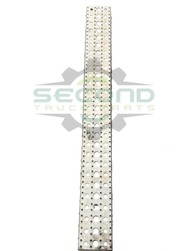 Genuine Freightliner Aluminum Adjustable Fuel Tank Step 53,5’’x5,5’’ - Steps