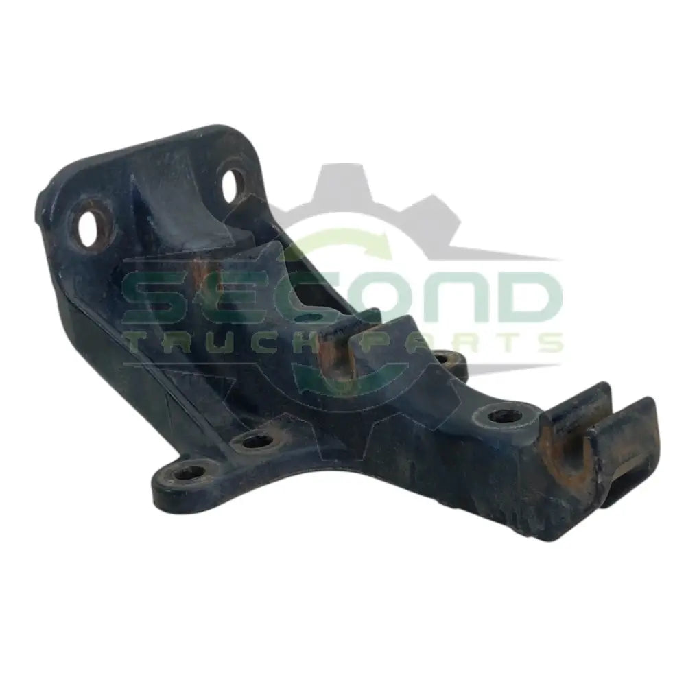 R-18-65369-000 Genuine Freightliner Front Cab Mount - Second Truck Parts