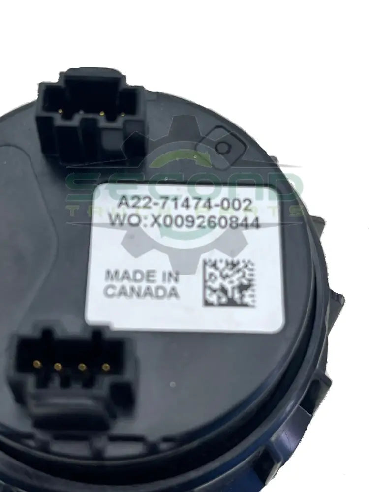 A22-71474-002 Genuine Freightliner Gauge Reservoir A Pressure PSI - Second Truck Parts