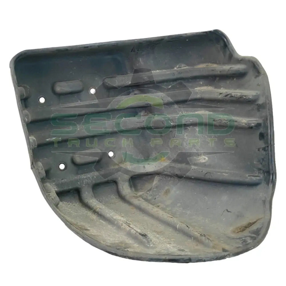 17-15781-000 Genuine Freightliner Left Inner Fender - Second Truck Parts