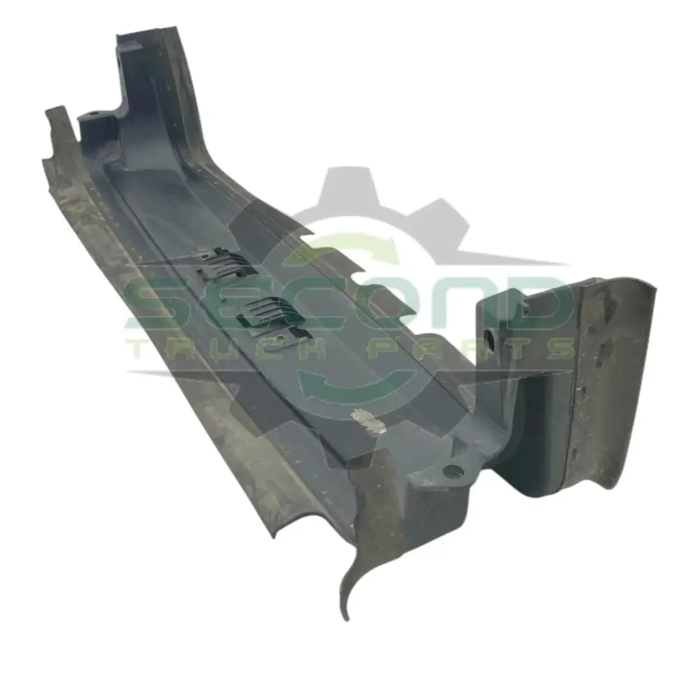 05-33032-000 Genuine Freightliner Radiator Recirculation Shield Black - Second Truck Parts