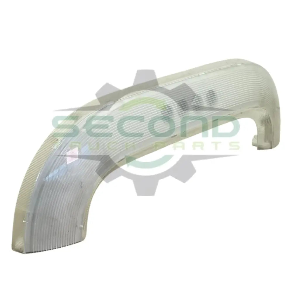 A22-73822-000 Genuine Freightliner Rear Dome Light Clear Lens - Second Truck Parts