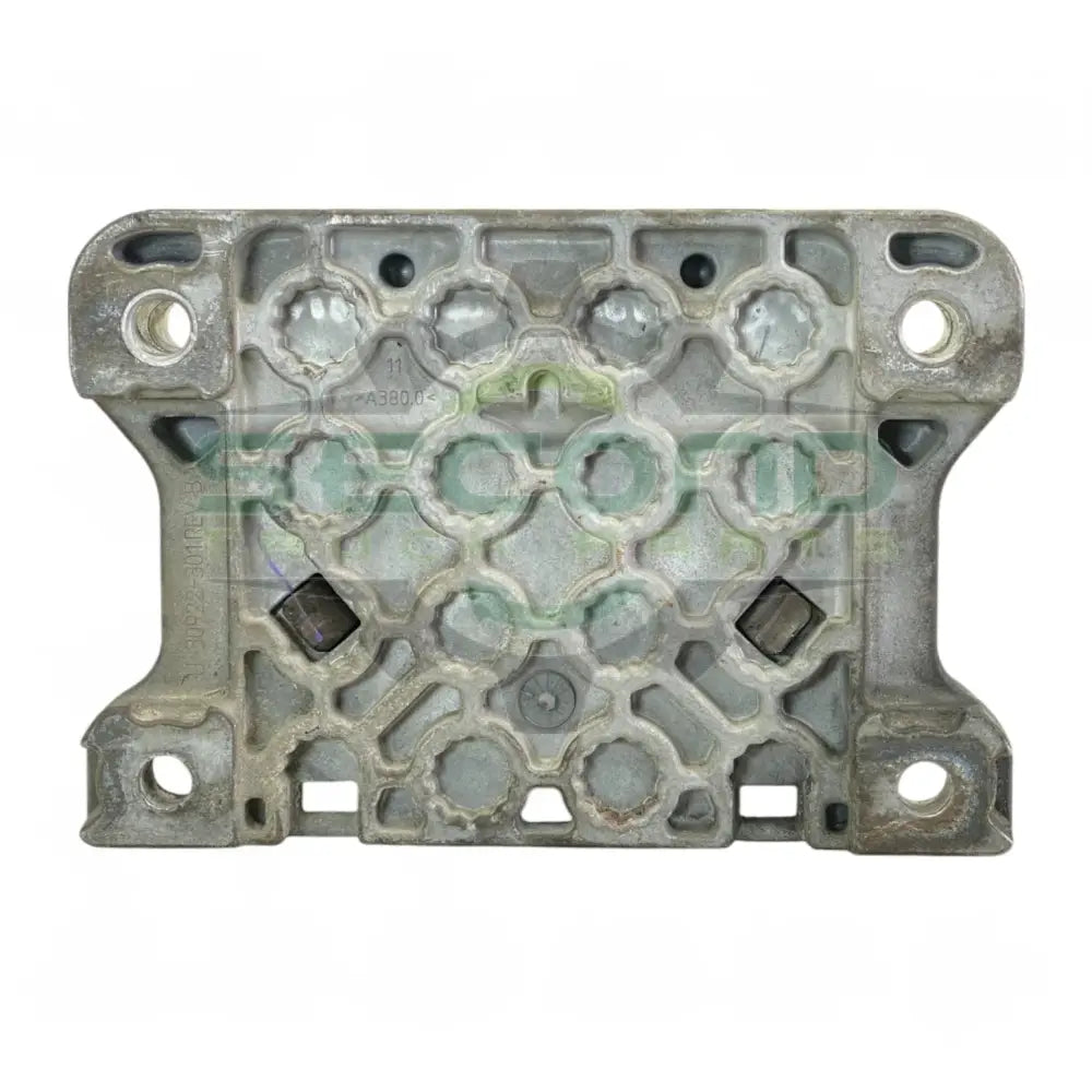 01-35308-000 Genuine Freightliner Rear Engine Mount Isolator - Second Truck Parts
