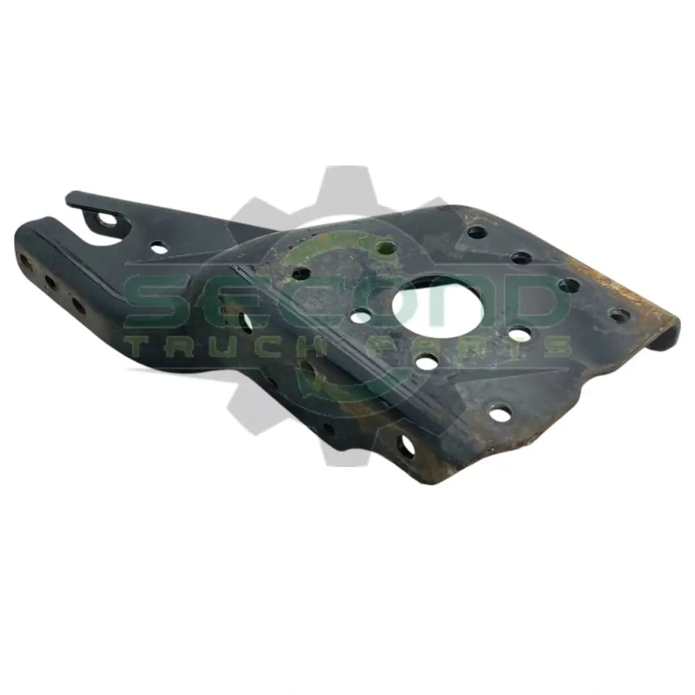 15-24784-001 Genuine Freightliner Right Side Forward Frame Bracket - Second Truck Parts