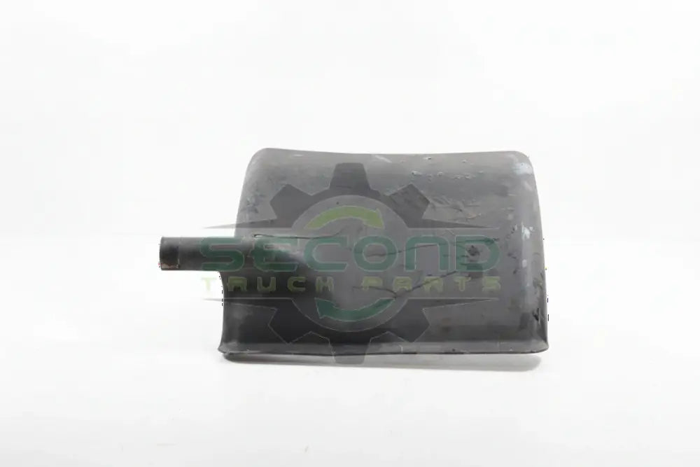 031-00406 Genuine Freightliner Right Side Quarter Fender - Second Truck Parts