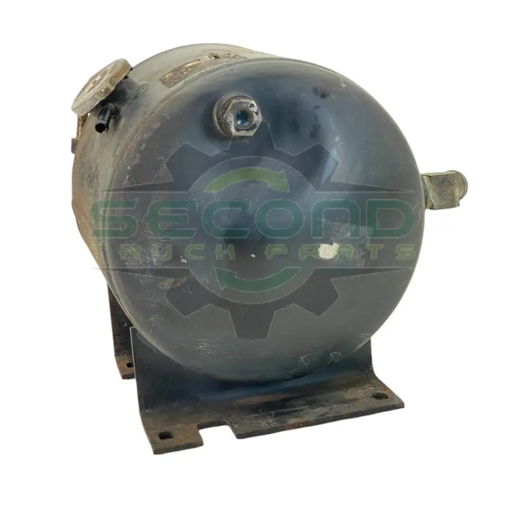 A05-23820-001 Genuine Freightliner Surge Tank Assembly 13QT - Second Truck Parts