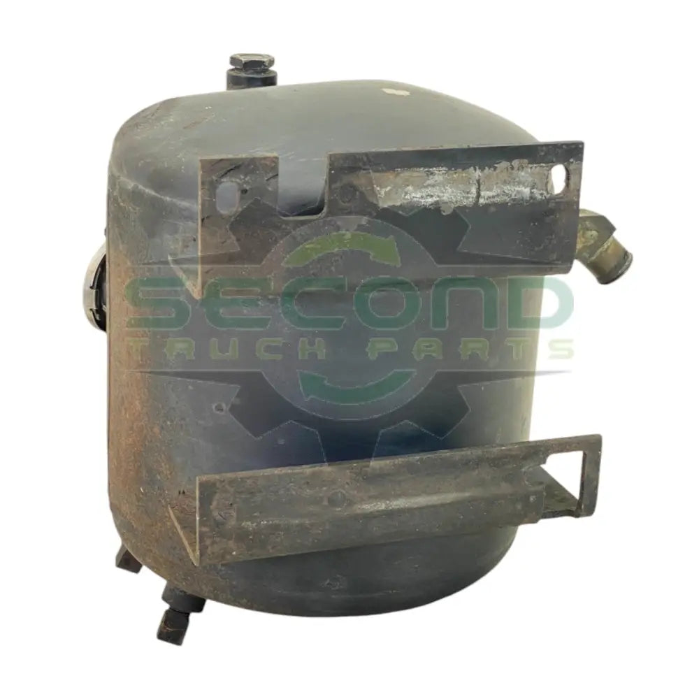 A05-23820-001 Genuine Freightliner Surge Tank Assembly 13QT - Second Truck Parts