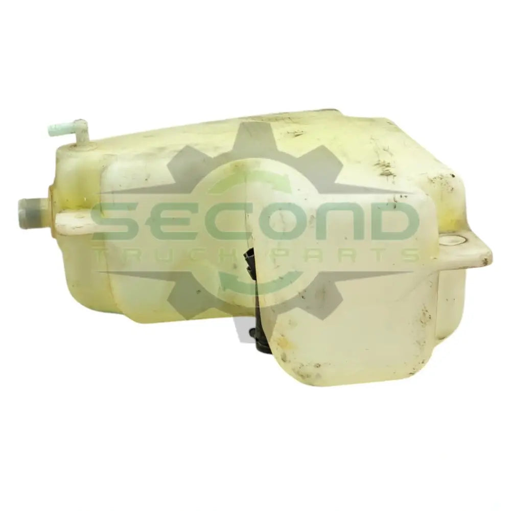 A22-71353-000 Genuine Freightliner Washer Solvent Reservoir - Second Truck Parts