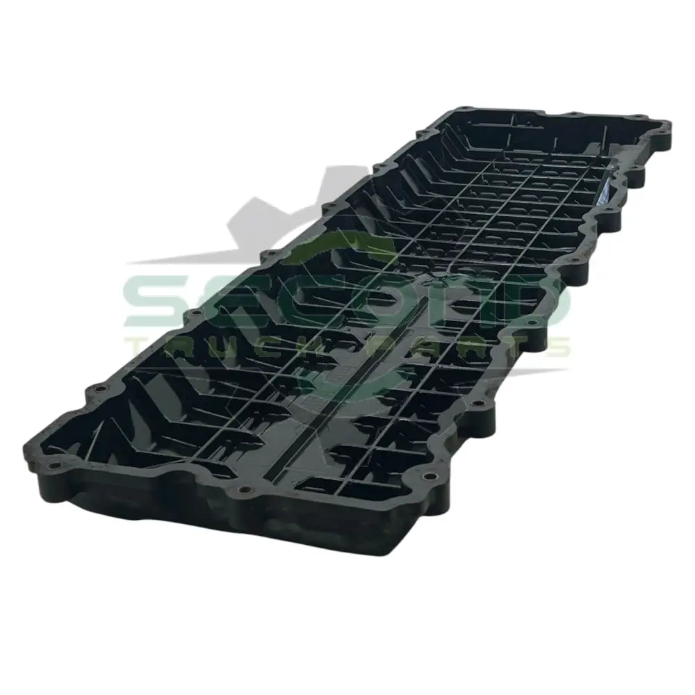 3018359C2 Genuine International Engine Valve Cover - Second Truck Parts