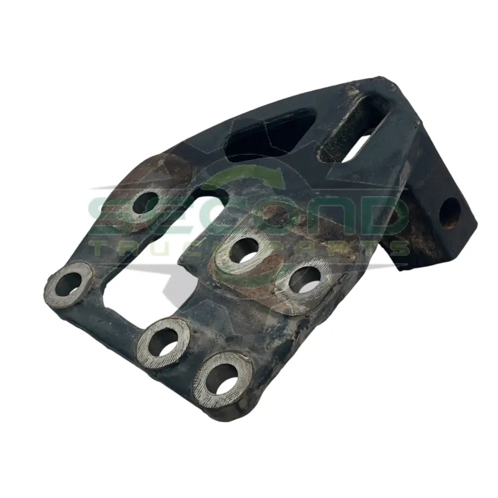 3917175C1 Genuine International Rear Rights Offset Engine Mounting Support - Second Truck Parts