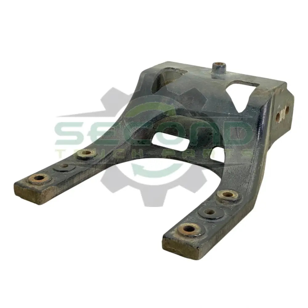 4027098C2 Genuine International Support Casting Vertical A - Second Truck Parts