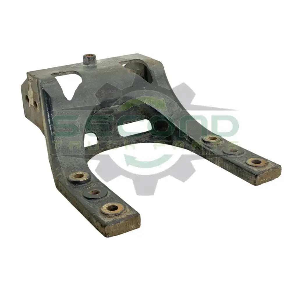 4027098C2 Genuine International Support Casting Vertical A - Second Truck Parts