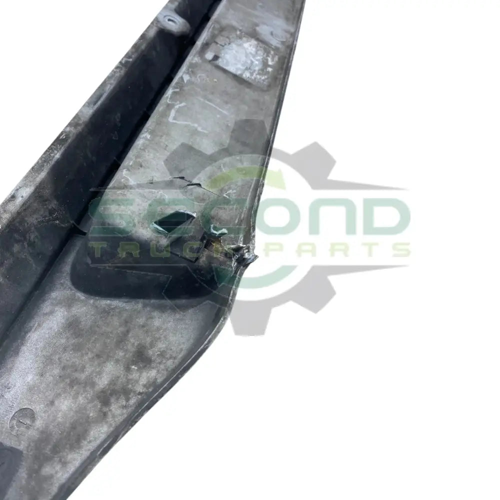 R22-1399 Genuine Kenworth Left Lower Step Panel - Second Truck Parts
