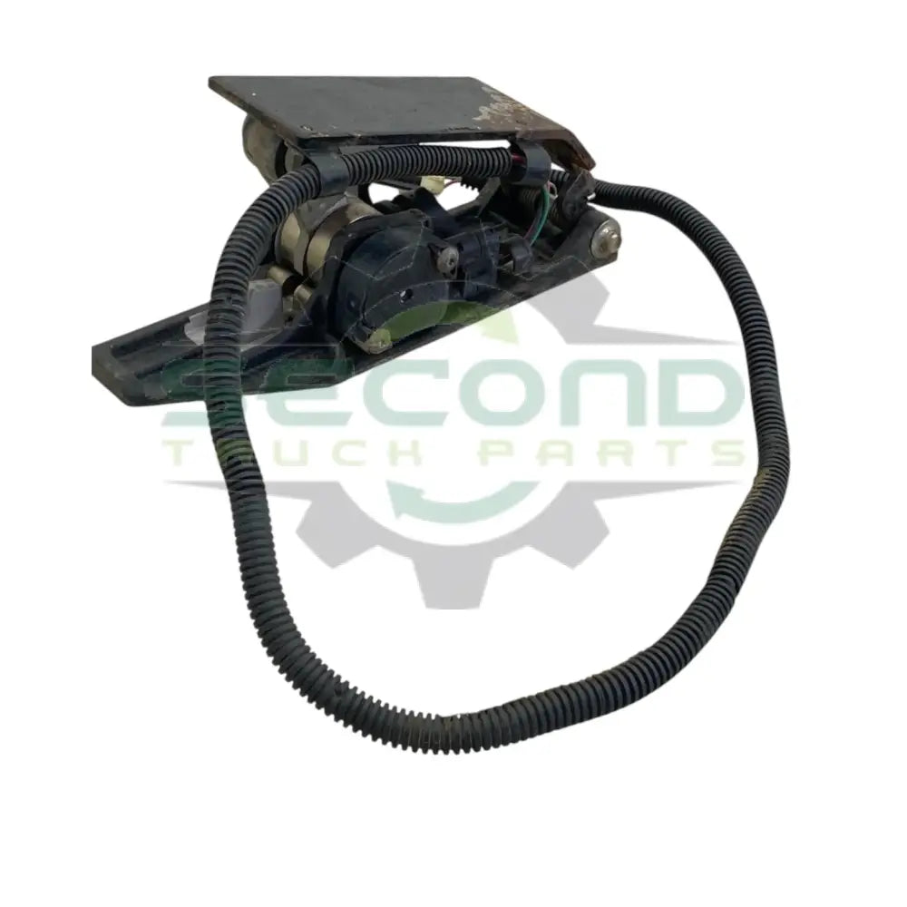 25174978 Genuine Mack Fuel Accelerator Pedal - Second Truck Parts