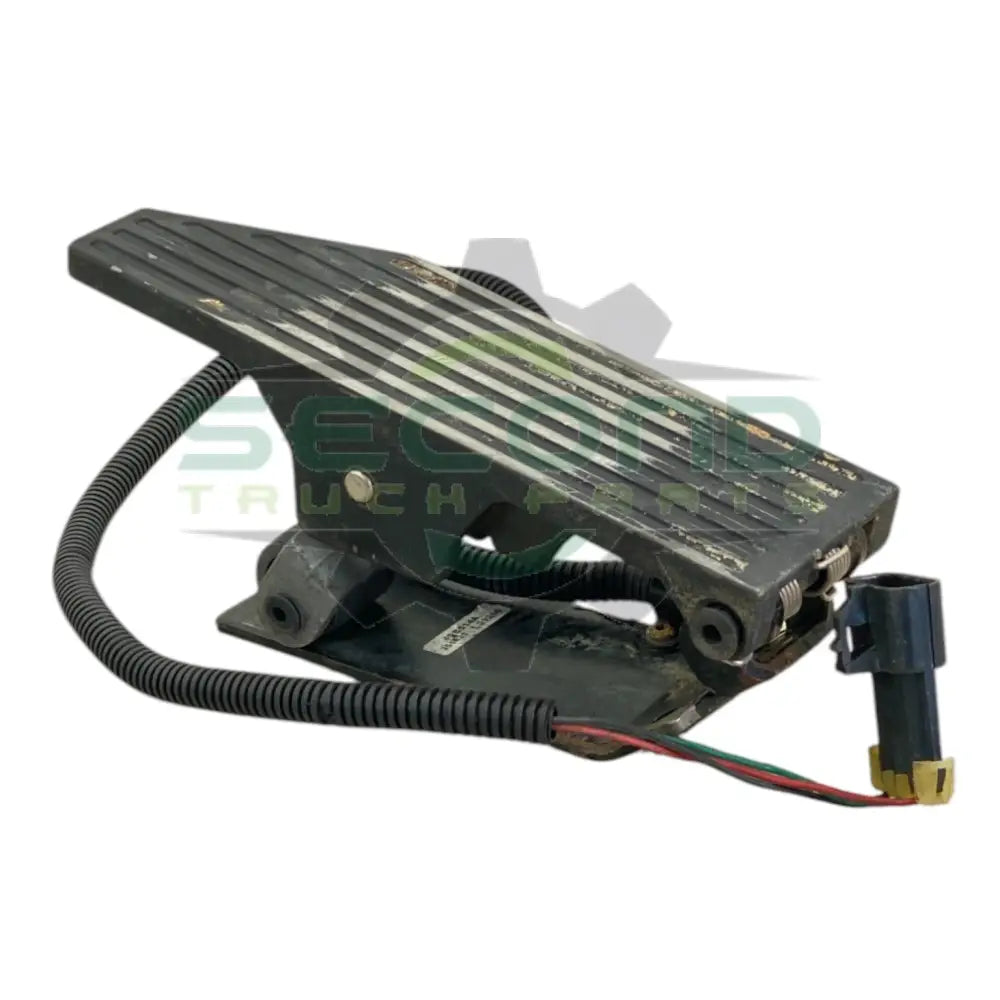 25174978 Genuine Mack Fuel Accelerator Pedal - Second Truck Parts