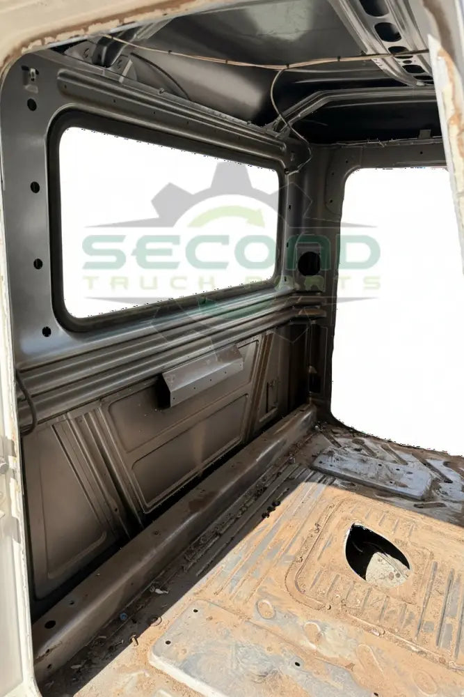 Genuine Mack White Cab CH613 - Cabs