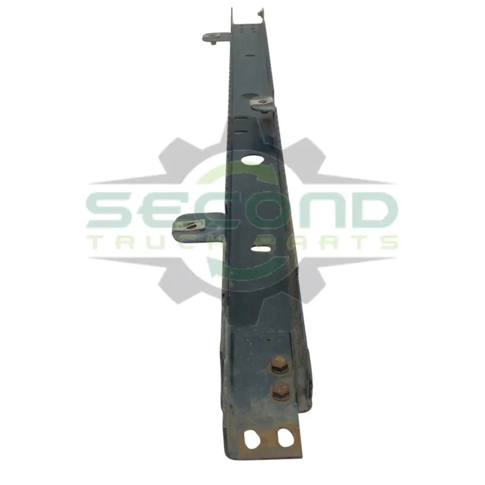 A82-1137-1A Genuine Paccar Bracket - Second Truck Parts