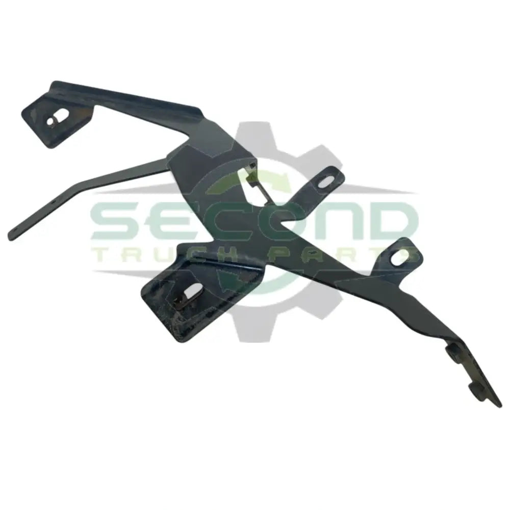 N85-6131 Genuine Paccar Bracket - Second Truck Parts