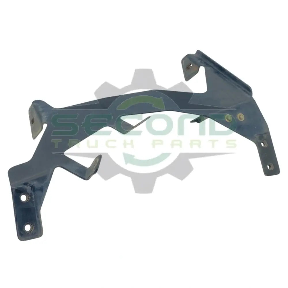 N85-6131 Genuine Paccar Bracket - Second Truck Parts