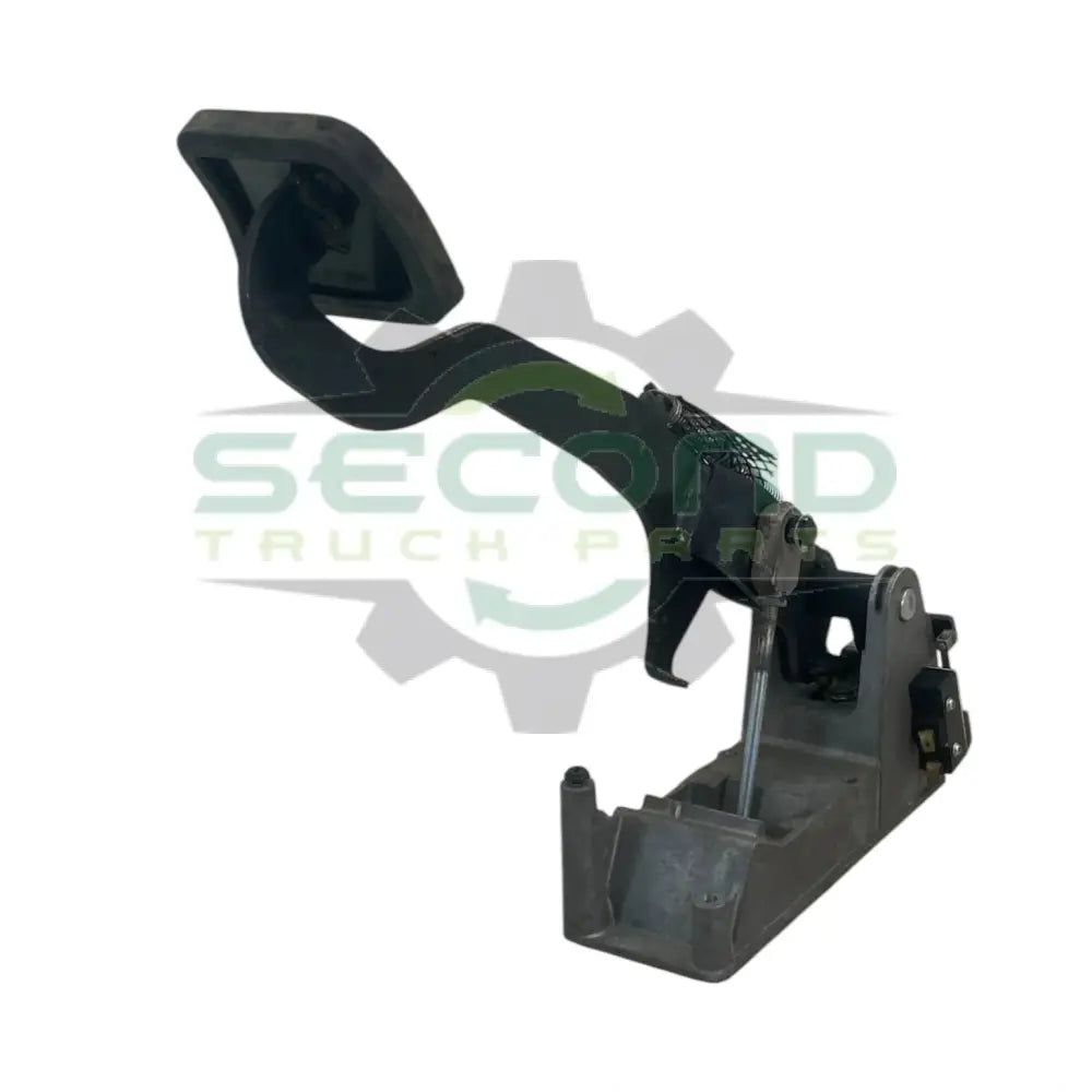 E21-6006 Genuine Paccar Clutch Pedal Assembly - Second Truck Parts