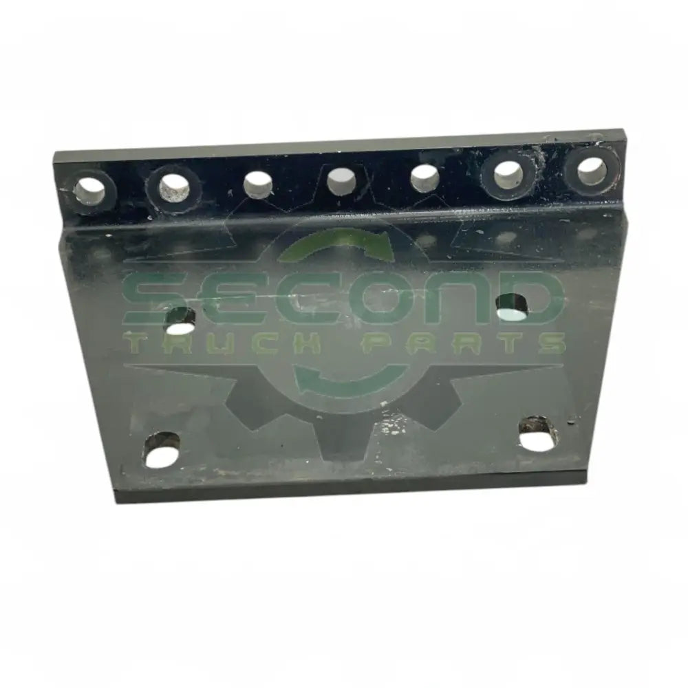 A47-6000 Genuine Paccar Crossmember Bracket - Second Truck Parts