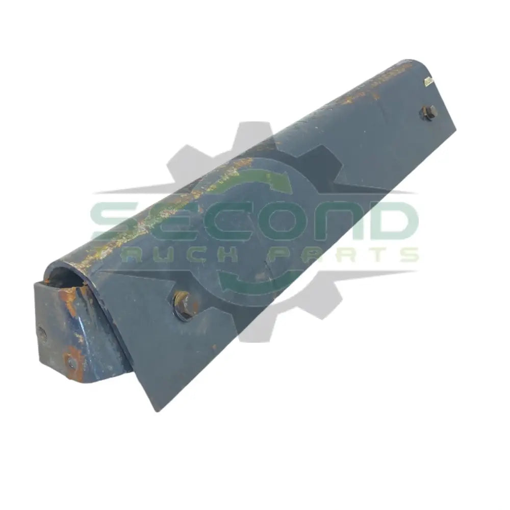 K100-365 Genuine Paccar Crossmember - Second Truck Parts